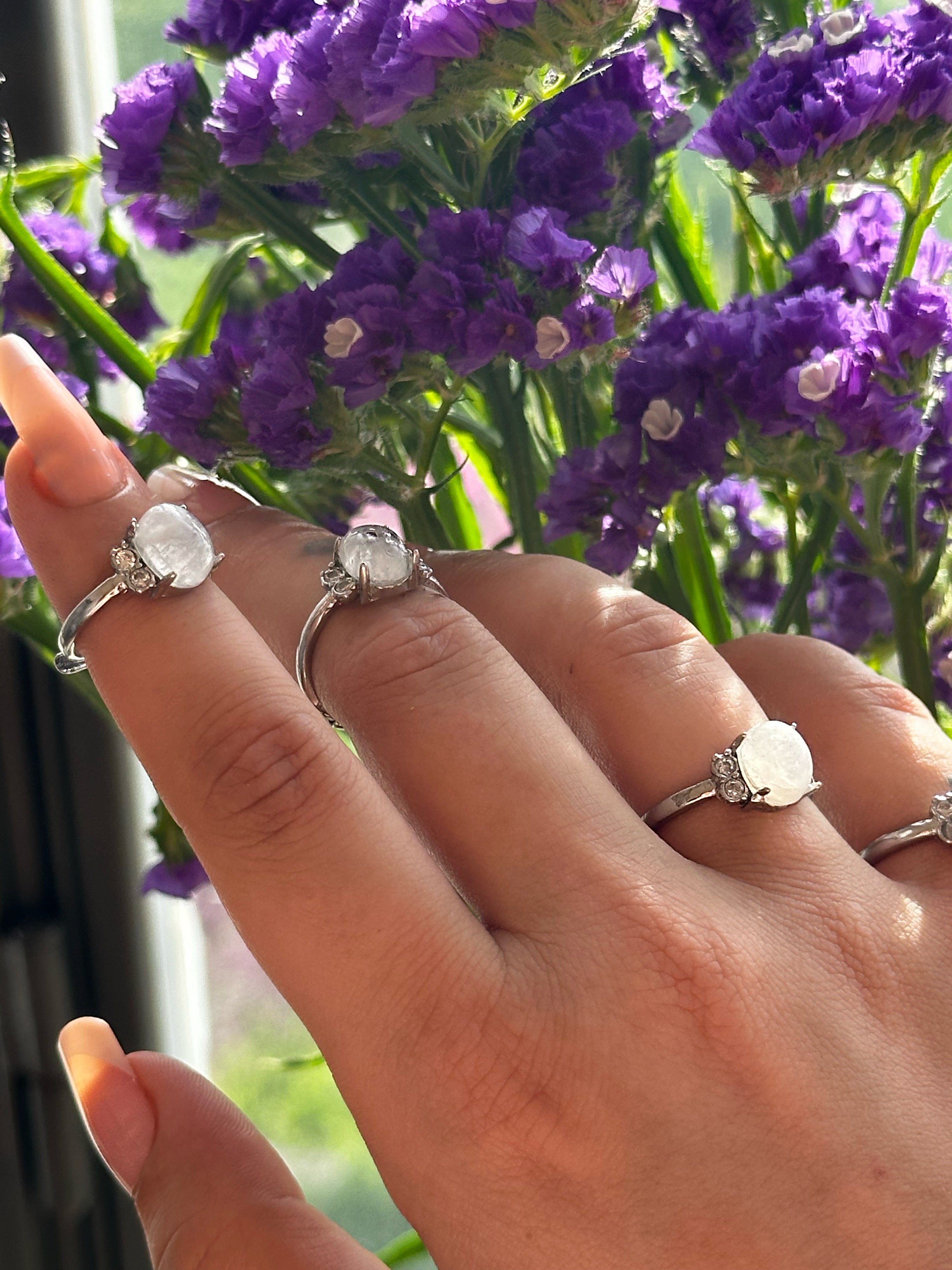Anello con Pietra di Luna – Regolabile