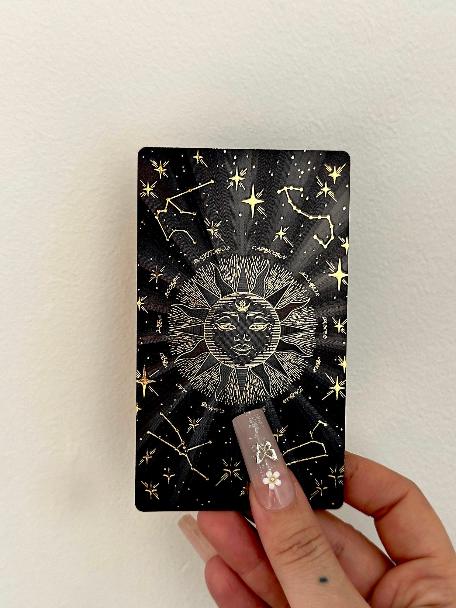 Tarocchi Black And Gold – Eleganza Mistica in Ogni Lettura