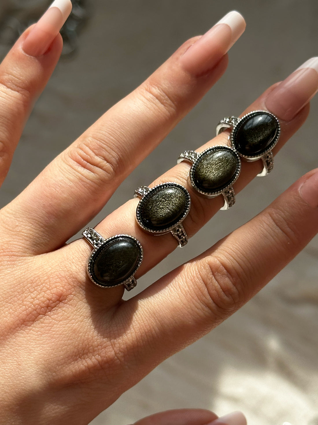 Anello con Ossidiana Dorata – Regolabile