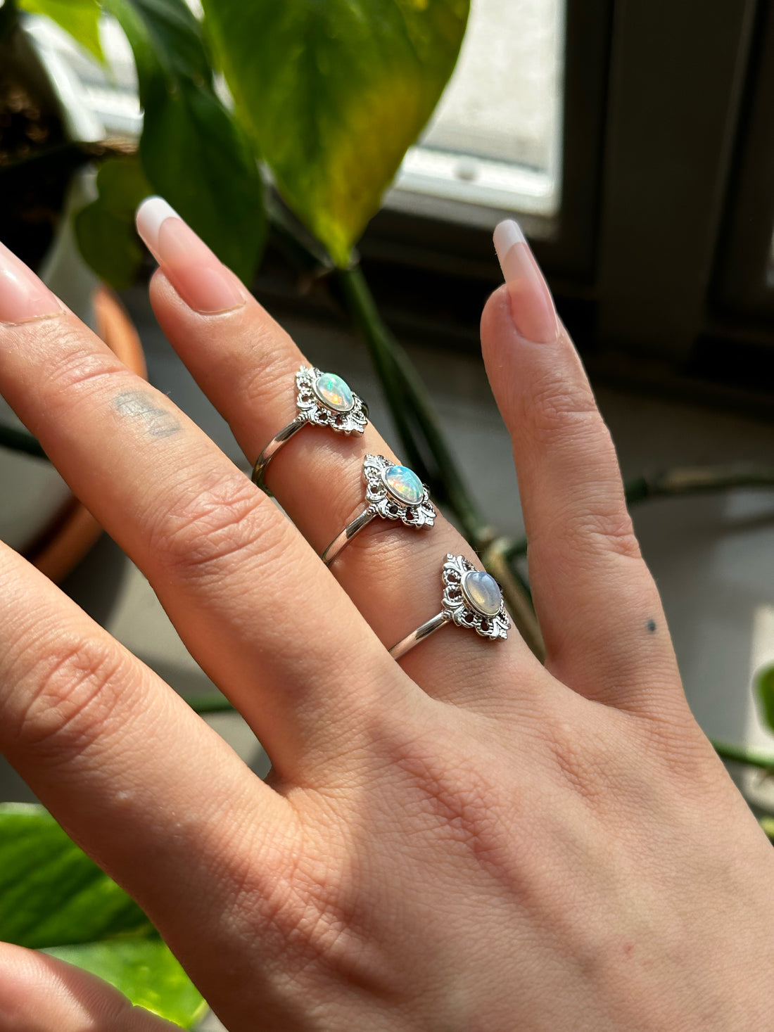 Anello con Opale – Regolabile