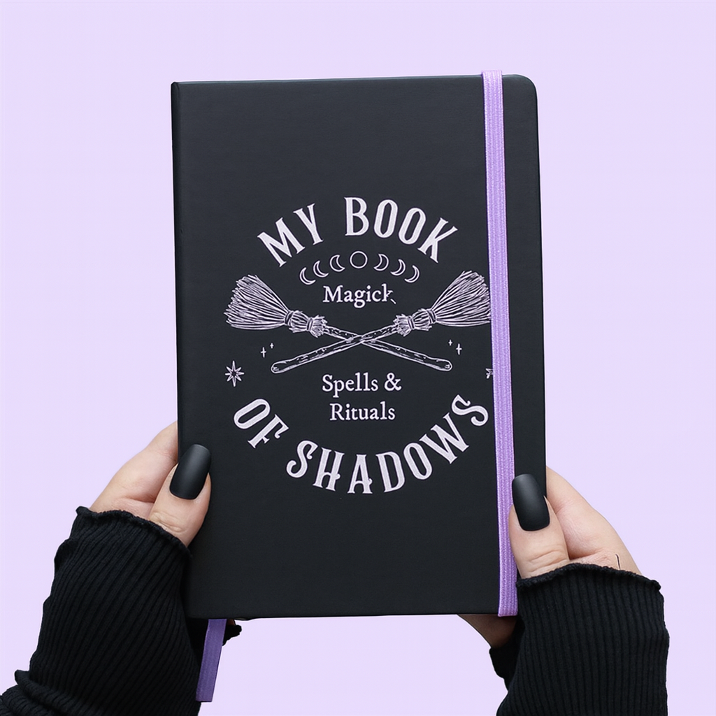 BOOK OF SHADOWS - quaderno A5 a righe