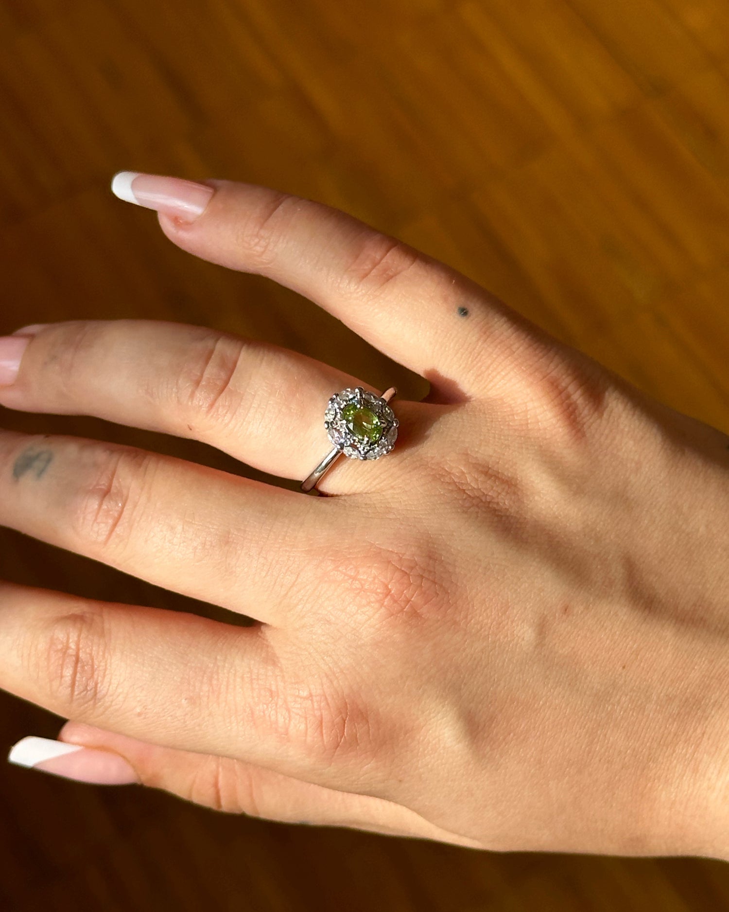 Anello con Peridoto – Regolabile