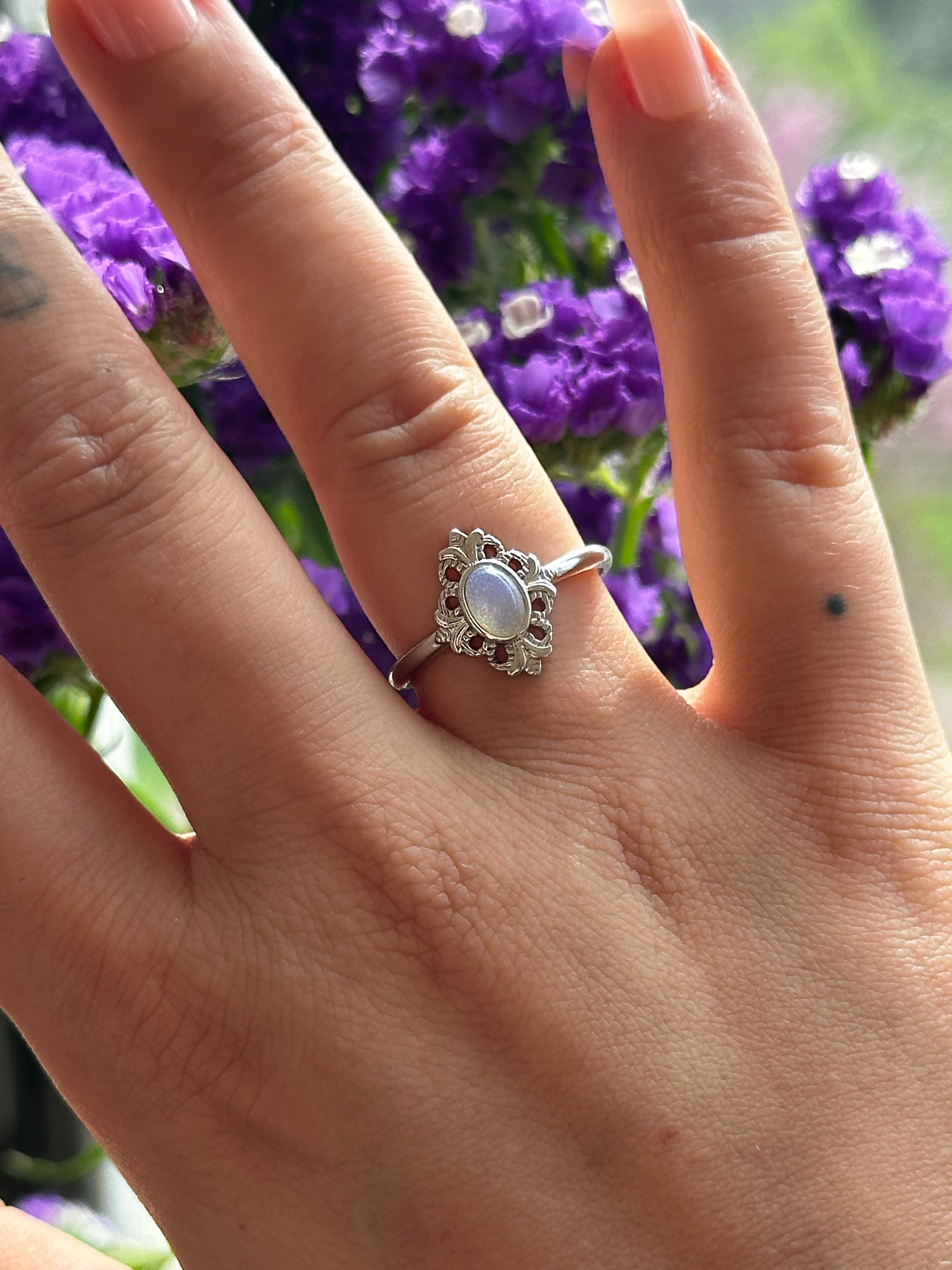 Anello con Opale – Regolabile